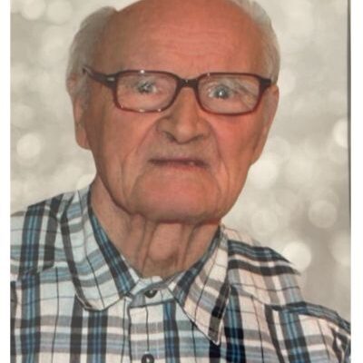 Nekrolog WACŁAW WRÓBLEWSKI